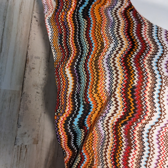 She's Cool Wiggle Print Dress 70s Style Size Medium Above Knee Gathered Waist. - Picture 3 of 12